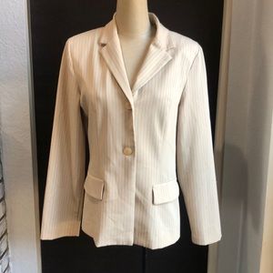 Regina  cream blazer.